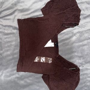 Cropped shirt